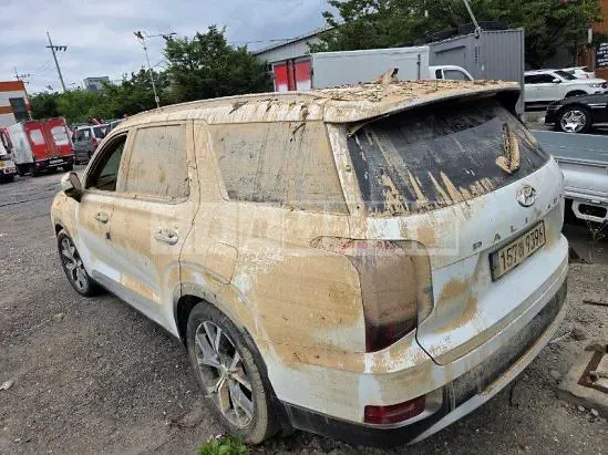 Photo 2 of 16: 2022 Hyundai Palisade — Korean insurance auction