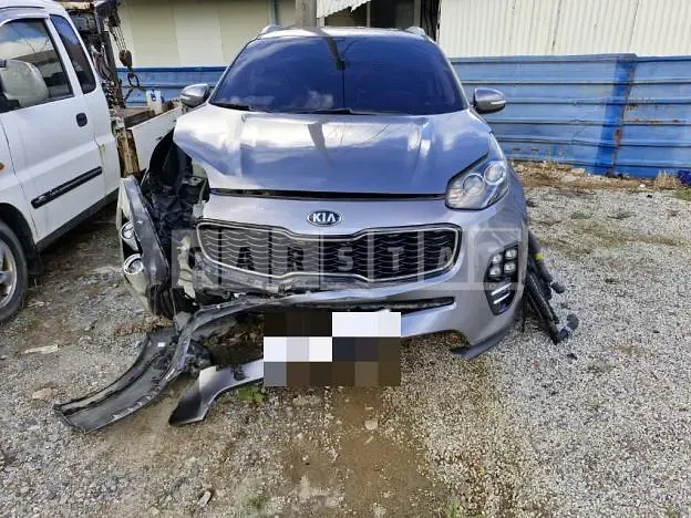 Photo 2 of 13: 2017 Kia Sportage 2.0 (Gasoline) — Korean insurance auction