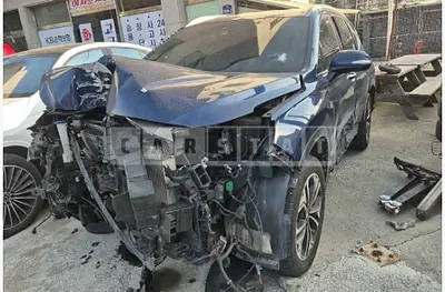 Photo 1 of 13: 2019 Hyundai Santa Fe — Korean insurance auction