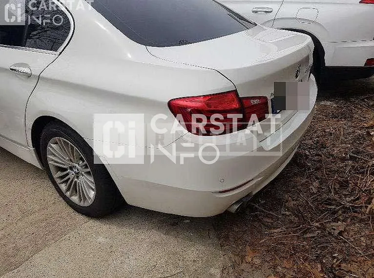 Photo 2 of 23: 2015 BMW 520d xDrive, VIN WBA5E7105FG155008 — Korean insurance auction