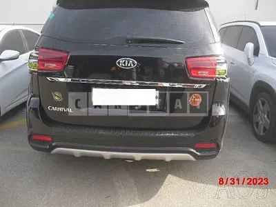 Photo 1 of 10: 2019 Kia Carnival, VIN KNAMB81ABKS610561 — Korean insurance auction