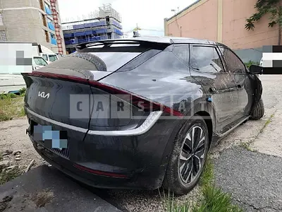 Photo 1 of 9: 2021 Kia EV6 Long Range Earth, VIN KNAC381AFNA022555 — Korean insurance auction