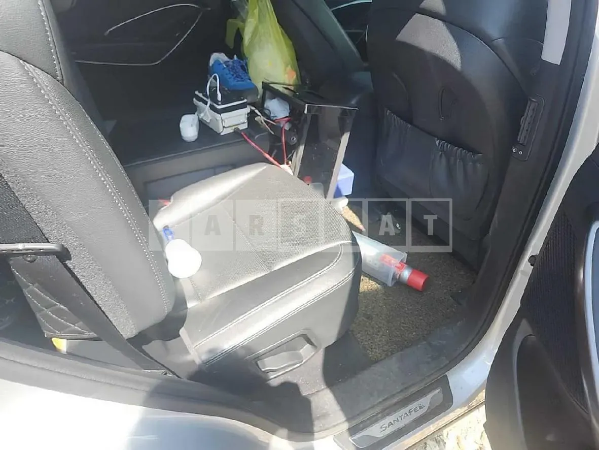 Photo 2 of 20: 2015 Hyundai Santa Fe DM 2.0 4WD — Korean insurance auction
