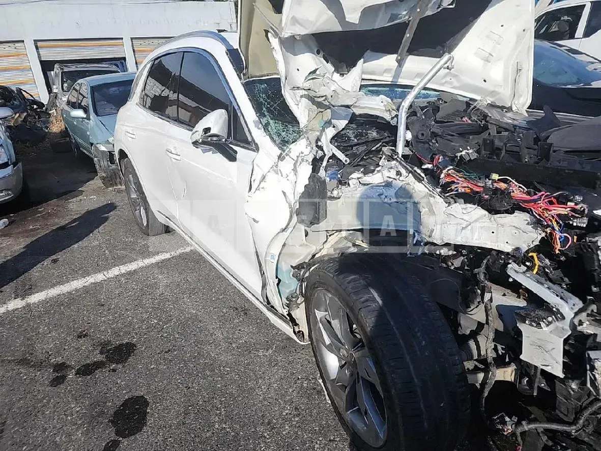 Photo 2 of 18: 2022 Genesis GV70 EV — Korean insurance auction