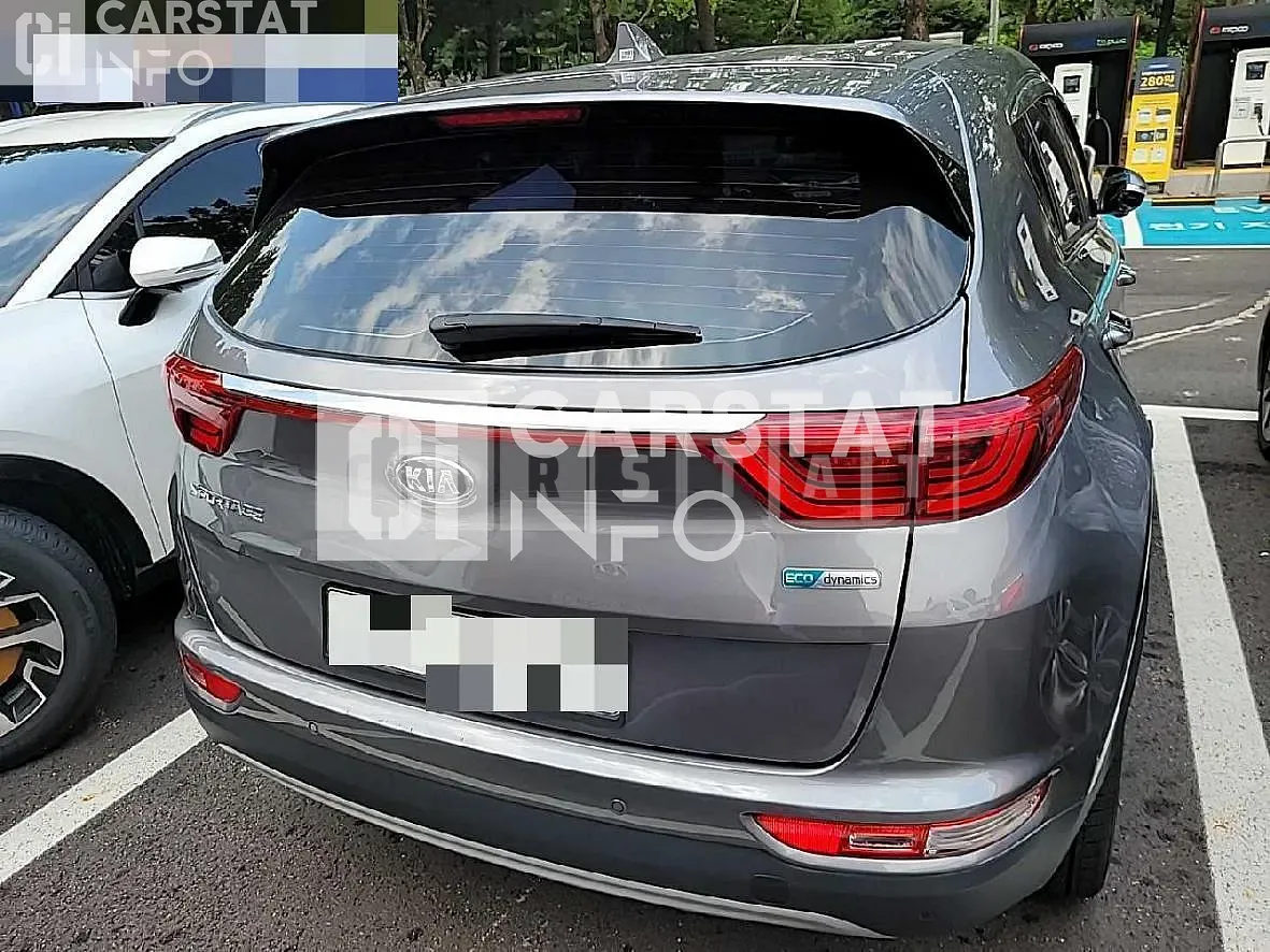 Photo 2 of 13: 2018 Kia Suksportage 1.7 — Korean insurance auction