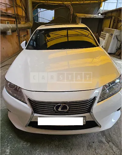 Photo 1 of 18: 2015 Lexus ES300h — Korean insurance auction