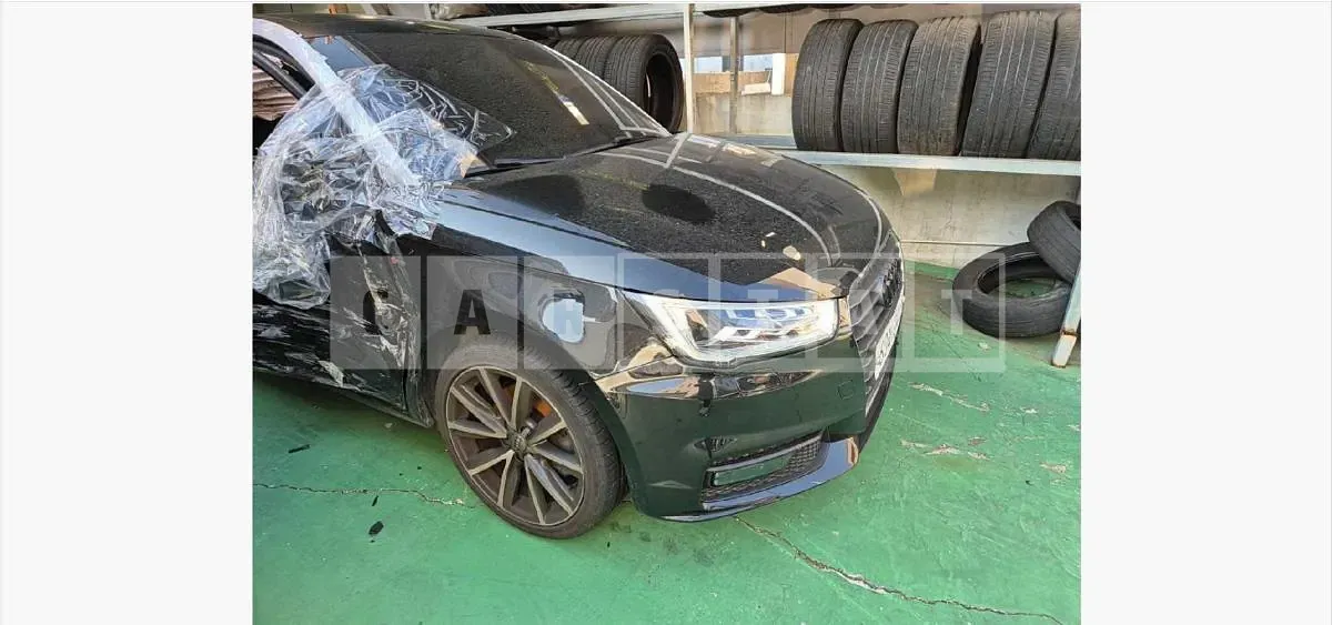 Photo 2 of 24: 2015 Audi A1 Sportback 30 TDI — Korean insurance auction