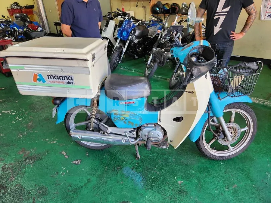 Photo 2 of 11: 2020 Honda Motorcycles Supercurve 110 — Korean insurance auction