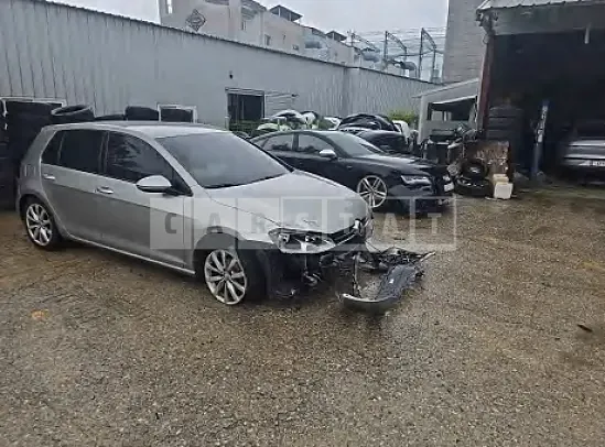 Photo 2 of 13: 2015 Volkswagen Golf 1.6 TDI BMT — Korean insurance auction