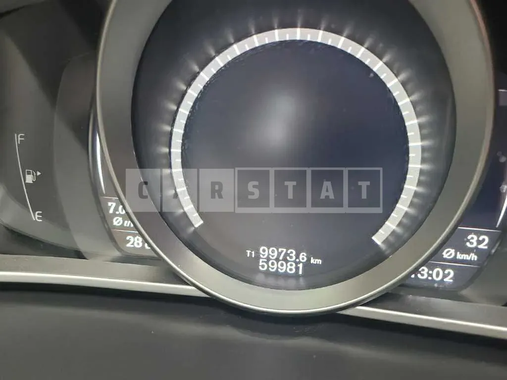 Photo 2 of 9: 2017 Volvo V40 CC, VIN YV1MZA8KDH2120793 — Korean insurance auction