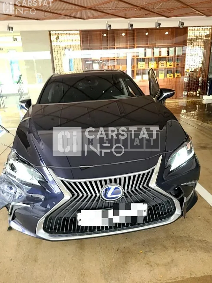 Photo 2 of 30: 2021 Lexus ES300h, VIN JTHBA1C14M2003380 — Korean insurance auction