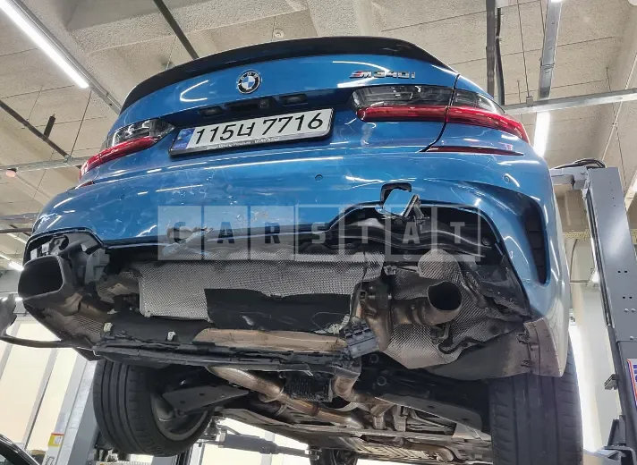 Photo 2 of 4: 2021 BMW M340i, VIN WBA5U7101MFK31426 — Korean insurance auction