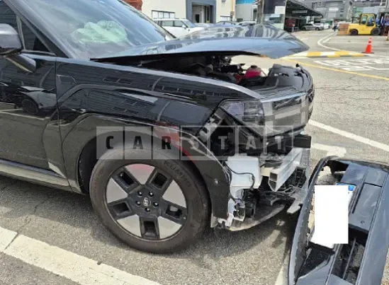 Photo 2 of 13: 2024 Hyundai Santa Fe — Korean insurance auction