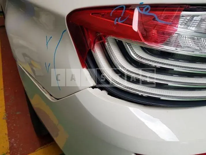 Photo 2 of 22: 2016 BMW 520d xDrive — Korean insurance auction