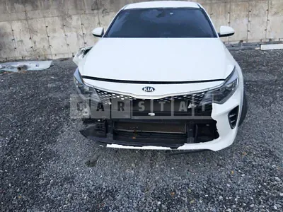 Photo 1 of 17: 2017 Kia K5 — Korean insurance auction