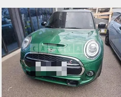 Photo 1 of 13: 2019 MINI Cooper S — Korean insurance auction