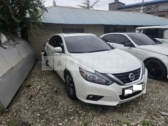 Photo 2 of 9: 2017 Nissan Altima 2.5, VIN 1N4AL3APXHC135298 — Korean insurance auction
