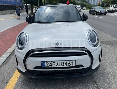 Photo 1 of 50: 2024 MINI Cooper — Korean insurance auction