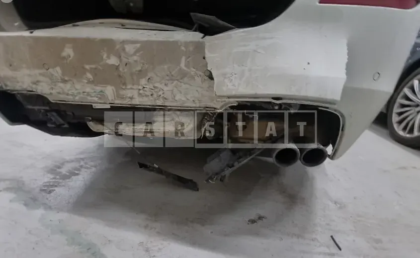 Photo 2 of 3: 2015 BMW 530d xDrive, VIN WBA5D3109FGV81277 — Korean insurance auction