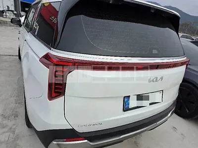 Photo 1 of 46: 2025 Kia Carnival Hybrid — Korean insurance auction