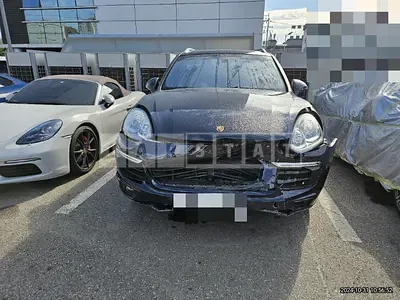 Photo 1 of 23: 2015 Porsche Cayenne Diesel — Korean insurance auction
