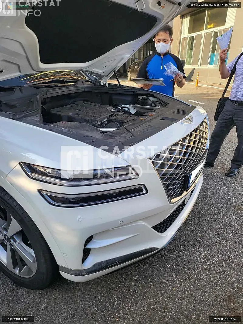 Photo 2 of 13: 2020 Genesis GV80, VIN KMTHA81BBLU025959 — Korean insurance auction