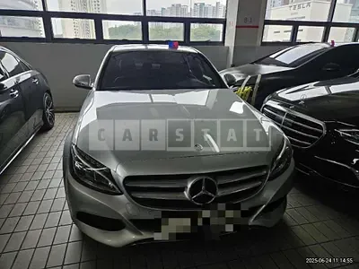 Photo 1 of 7: 2017 Mercedes-Benz C220 d — Korean insurance auction