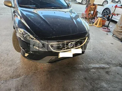 Photo 1 of 20: 2016 Volvo V40 D4 — Korean insurance auction