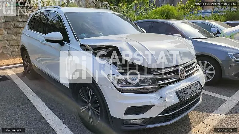 Photo 2 of 19: 2020 Volkswagen Tiguan 2.0 TDI, VIN WVGZZZ5NZLW905487 — Korean insurance auction