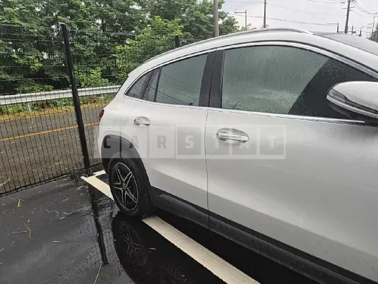 Photo 2 of 32: 2023 Mercedes-Benz EQA250 — Korean insurance auction