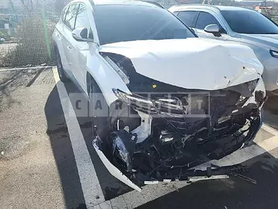 Photo 1 of 13: 2021 Hyundai Tucson Hybrid, VIN KMHJE811BNU037673 — Korean insurance auction