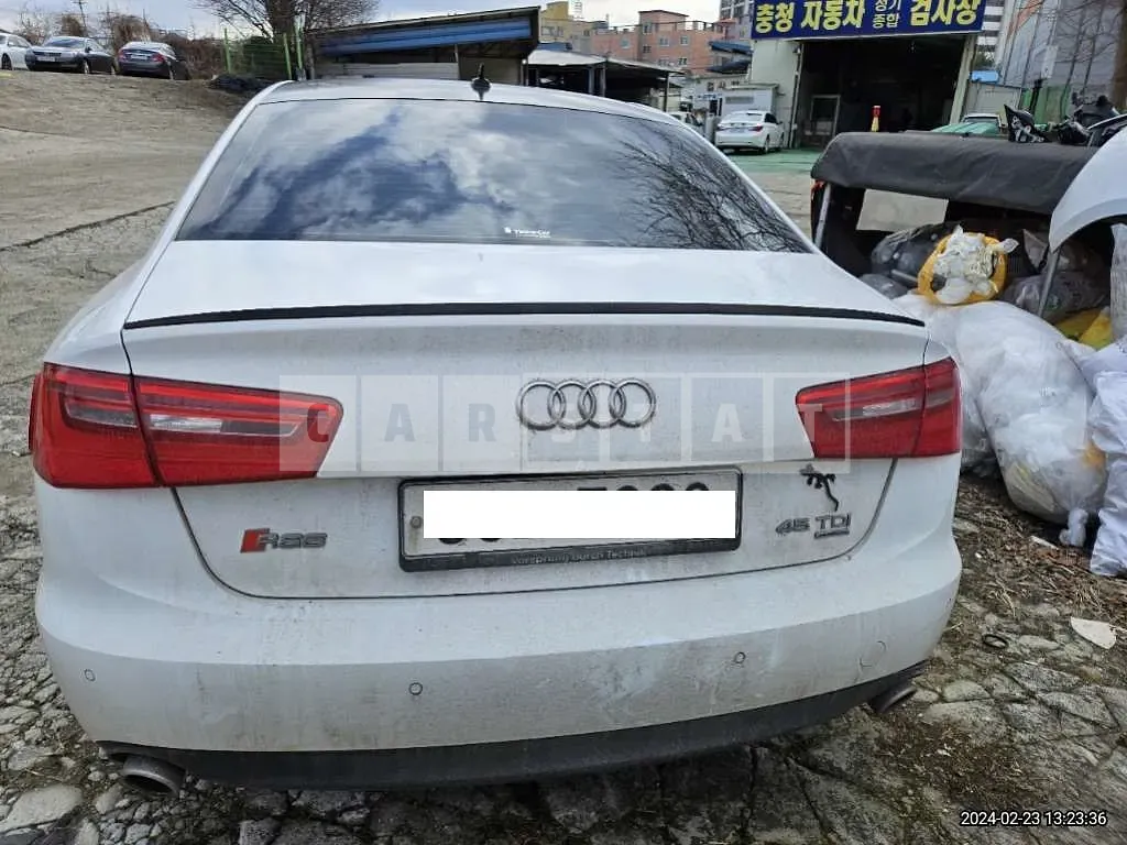 Photo 2 of 8: 2015 Audi A6 45 TDI quattro, VIN WAUZZZ4G1FN024552 — Korean insurance auction