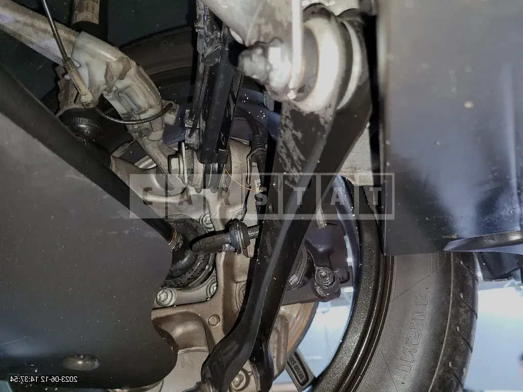 Photo 2 of 9: 2021 BMW 520i, VIN WBA11BH01MCG83672 — Korean insurance auction
