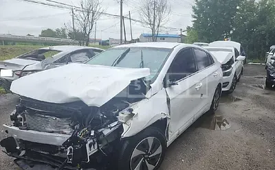 Photo 1 of 15: 2017 Hyundai Modern Ionic — Korean insurance auction