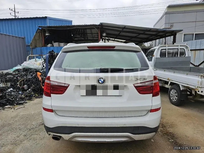 Photo 2 of 12: 2016 BMW X3 xDrive20d — Korean insurance auction