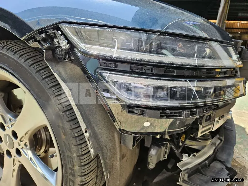Photo 2 of 3: 2020 Genesis (parts) G80 Headlamp — Korean insurance auction