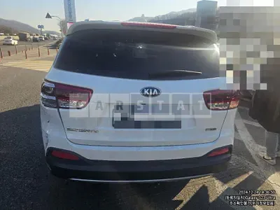 Photo 1 of 10: 2017 Kia Sorento 2.0 — Korean insurance auction