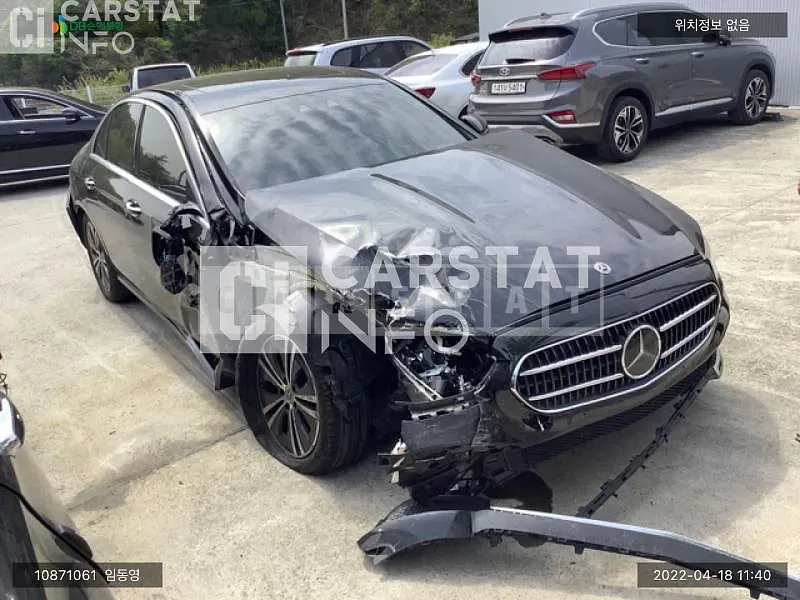 Photo 2 of 8: 2021 Mercedes-Benz E250, VIN W1KZF4FBXMA969641 — Korean insurance auction