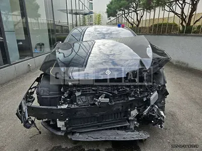Photo 1 of 14: 2023 Mercedes-Benz EQE350 4Matic — Korean insurance auction