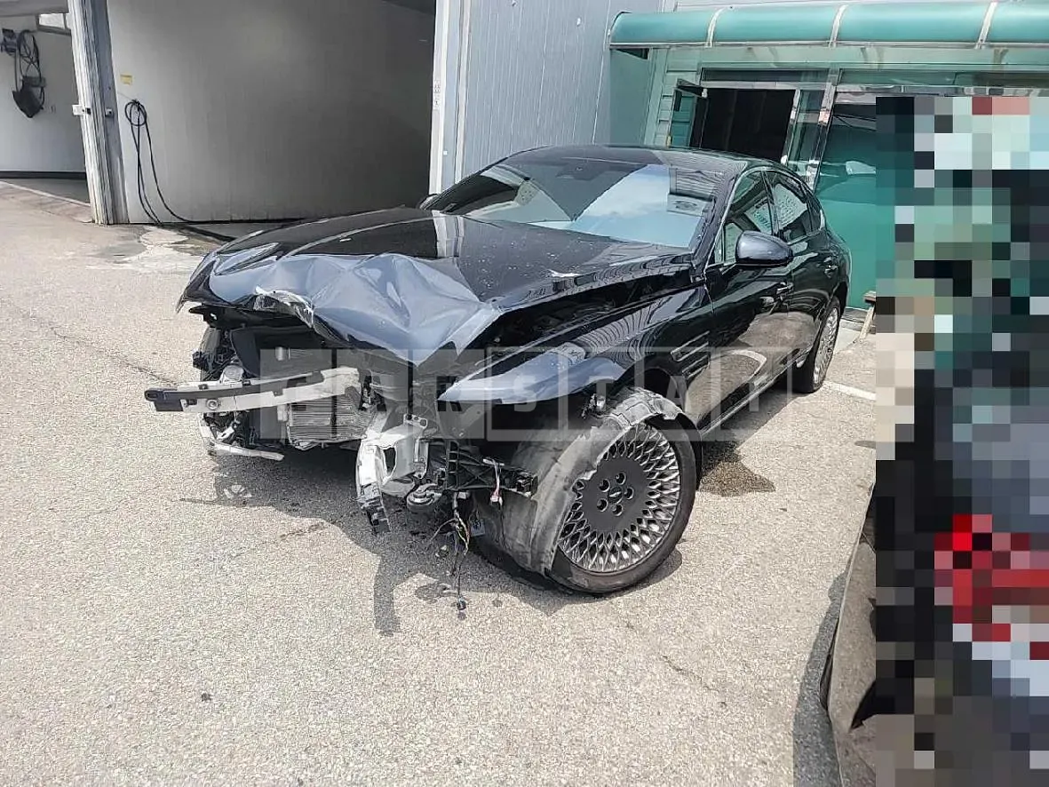 Photo 2 of 21: 2021 Genesis G80 2.5T — Korean insurance auction
