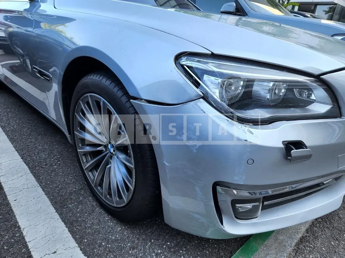 Photo 2 of 5: 2015 BMW 730d xDrive, VIN WBAYC4103FDZ77647 — Korean insurance auction
