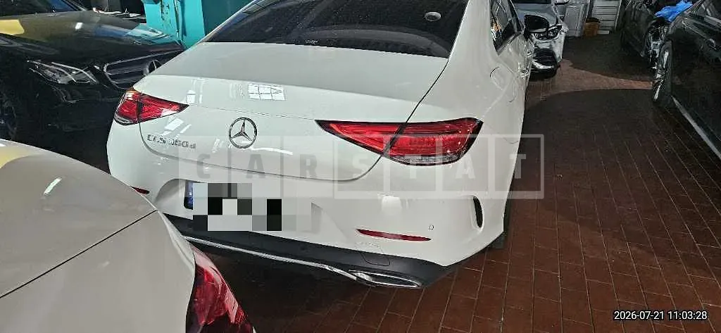 Photo 2 of 9: 2019 Mercedes-Benz CLS 300d — Korean insurance auction