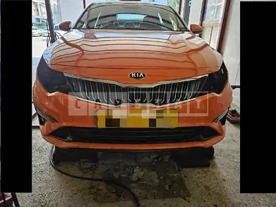 Photo 1 of 8: 2019 Kia K5 — Korean insurance auction