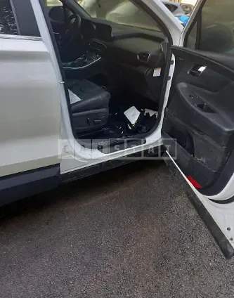 Photo 2 of 10: 2022 Hyundai Santa Fe, VIN KMHS3811BNU015495 — Korean insurance auction