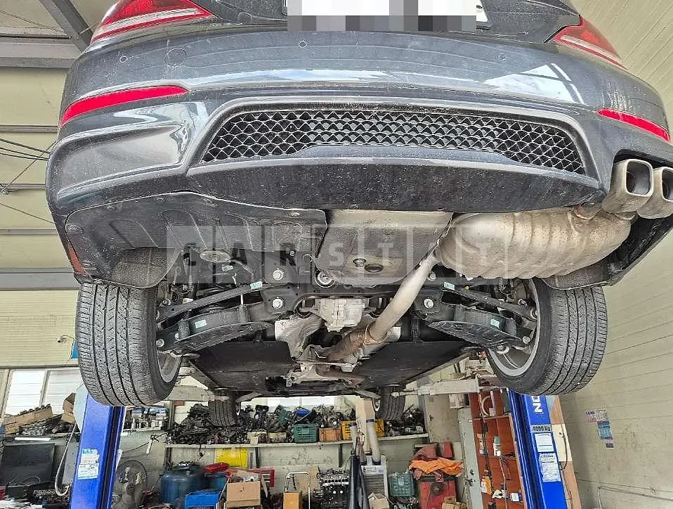 Photo 2 of 16: 2020 Genesis G70 — Korean insurance auction