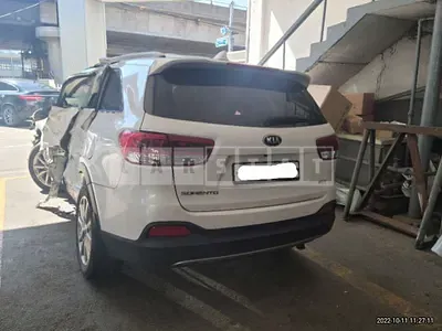 Photo 1 of 15: 2016 Kia Sorento, VIN KNAPK81ABGA176993 — Korean insurance auction