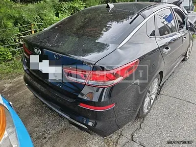 Photo 1 of 21: 2018 Kia K5 2.0 — Korean insurance auction