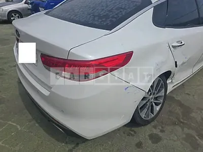 Photo 1 of 7: 2018 Kia K5 — Korean insurance auction