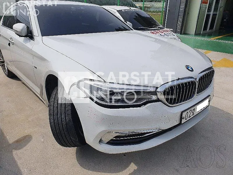 Photo 2 of 37: 2018 BMW 520d, VIN WBAJC3103JD032315 — Korean insurance auction