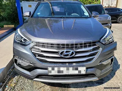 Photo 1 of 14: 2016 Hyundai Santa Fe 2.0, VIN KMHSW81UBGU632105 — Korean insurance auction